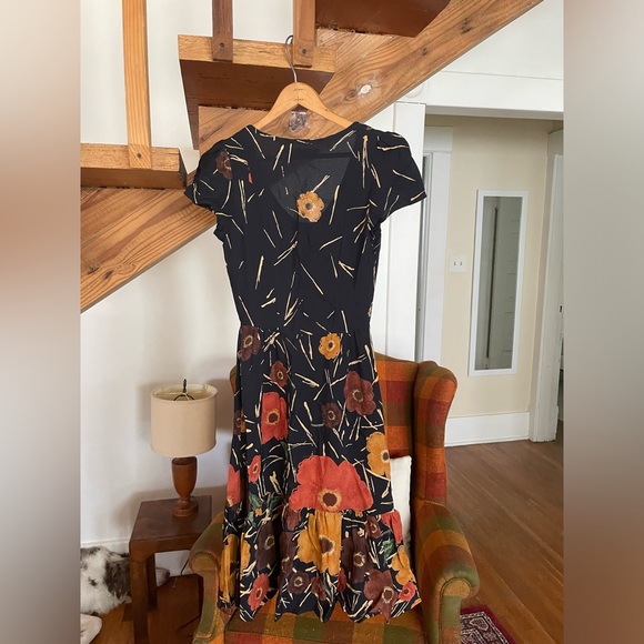 Christy Dawn Dress - Picture 2 of 3